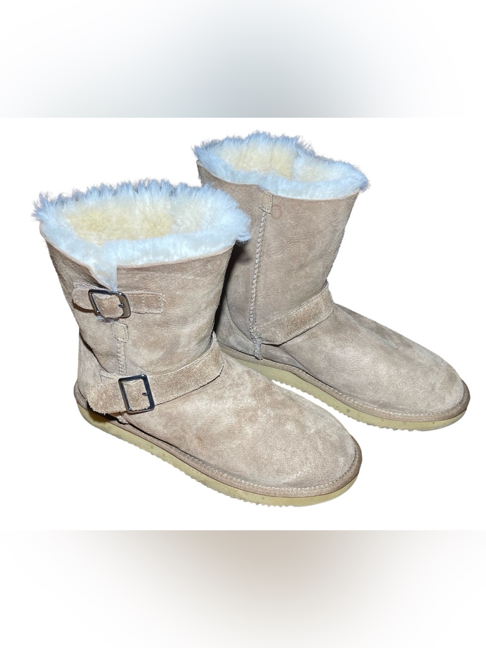 Cozy Women's Suede Shearling-Lined Buckle Ankle Boots - Taupe 9W